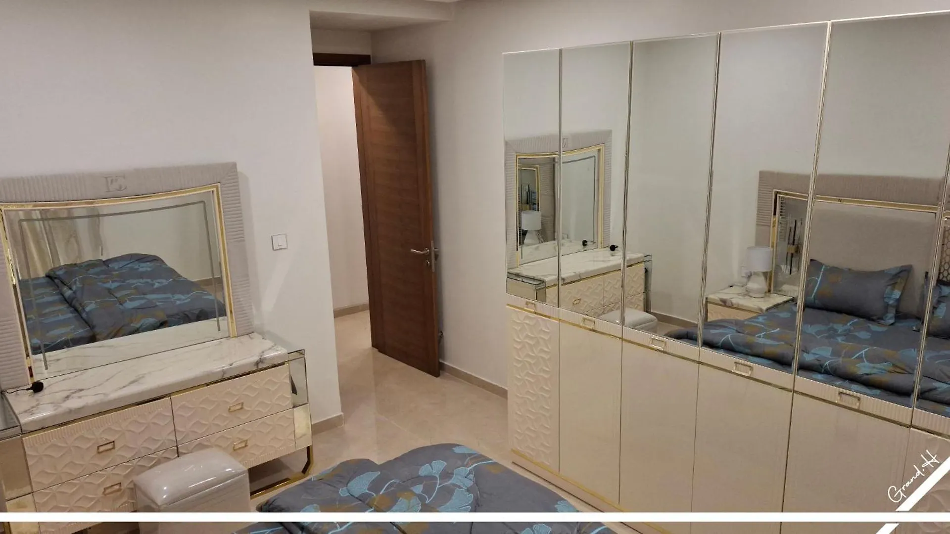 Aquanique Flat Luxury Daire Dakar